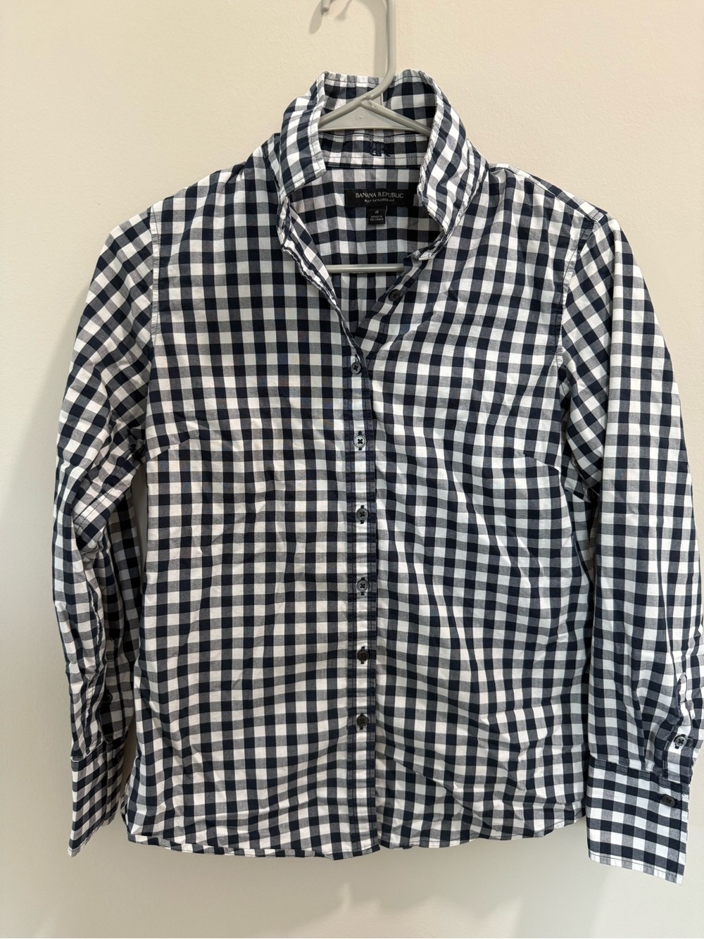 Woman’s Banana Republic Blue, Grey and White Gingham Button-Down Shirt